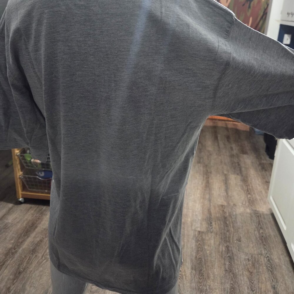 Bass Pro Shops Grey Small - Picture 3 of 5